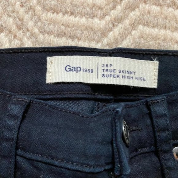 GAP True Skinny Super High Rise Jeans with Seams - Picture 6 of 7